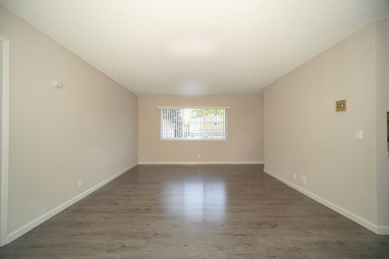 1256 Balboa Court