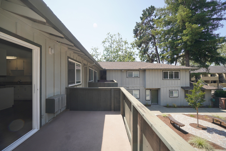 1256 Balboa Court