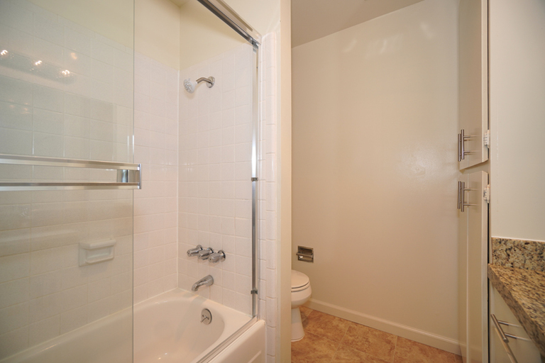 1256 Balboa Court