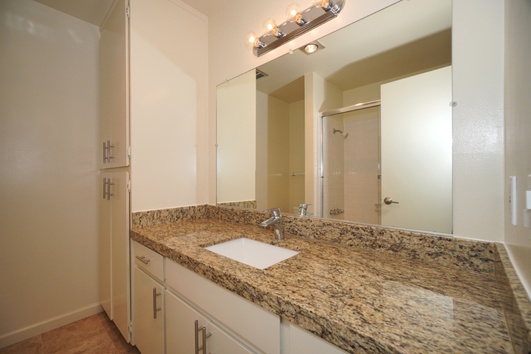 1256 Balboa Court