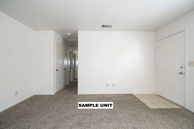 3581 - 3585 N. Parkway Drive