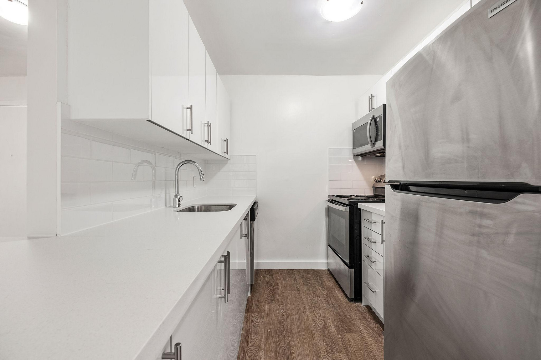 Guestville Apartments - Photo 12