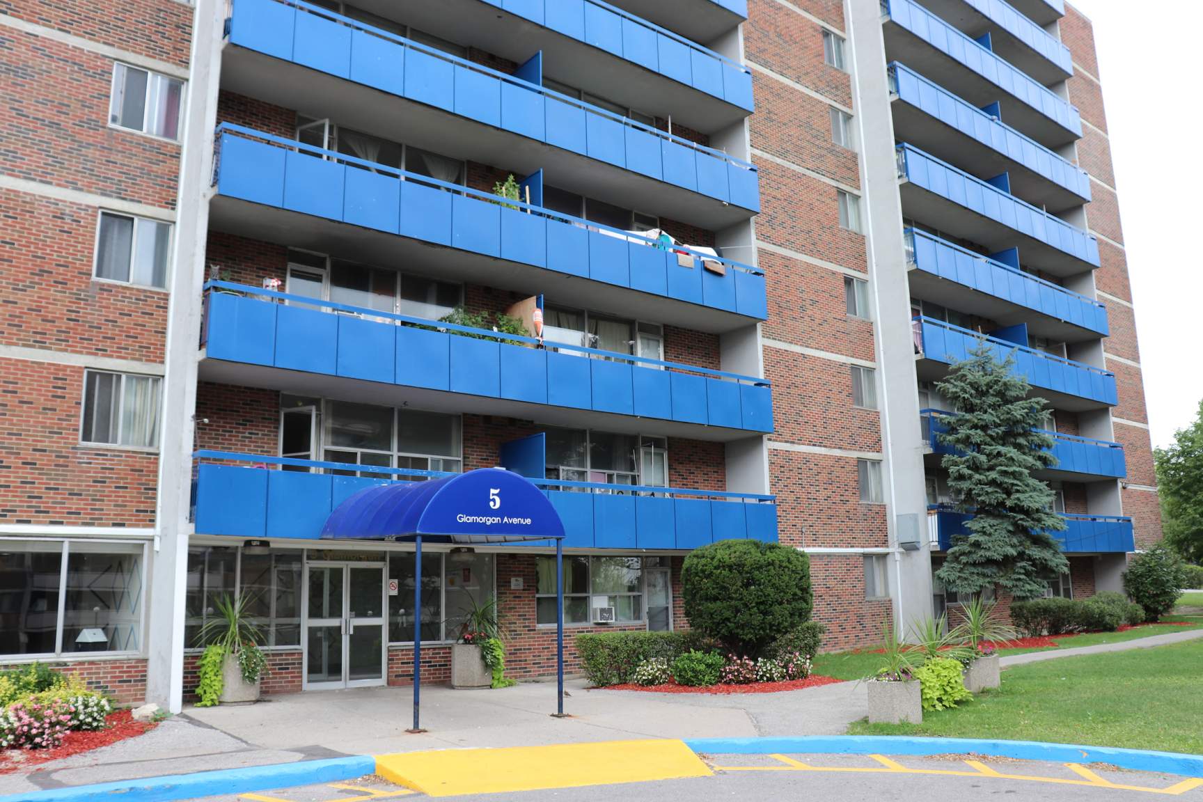 5 Glamorgan Avenue, Toronto