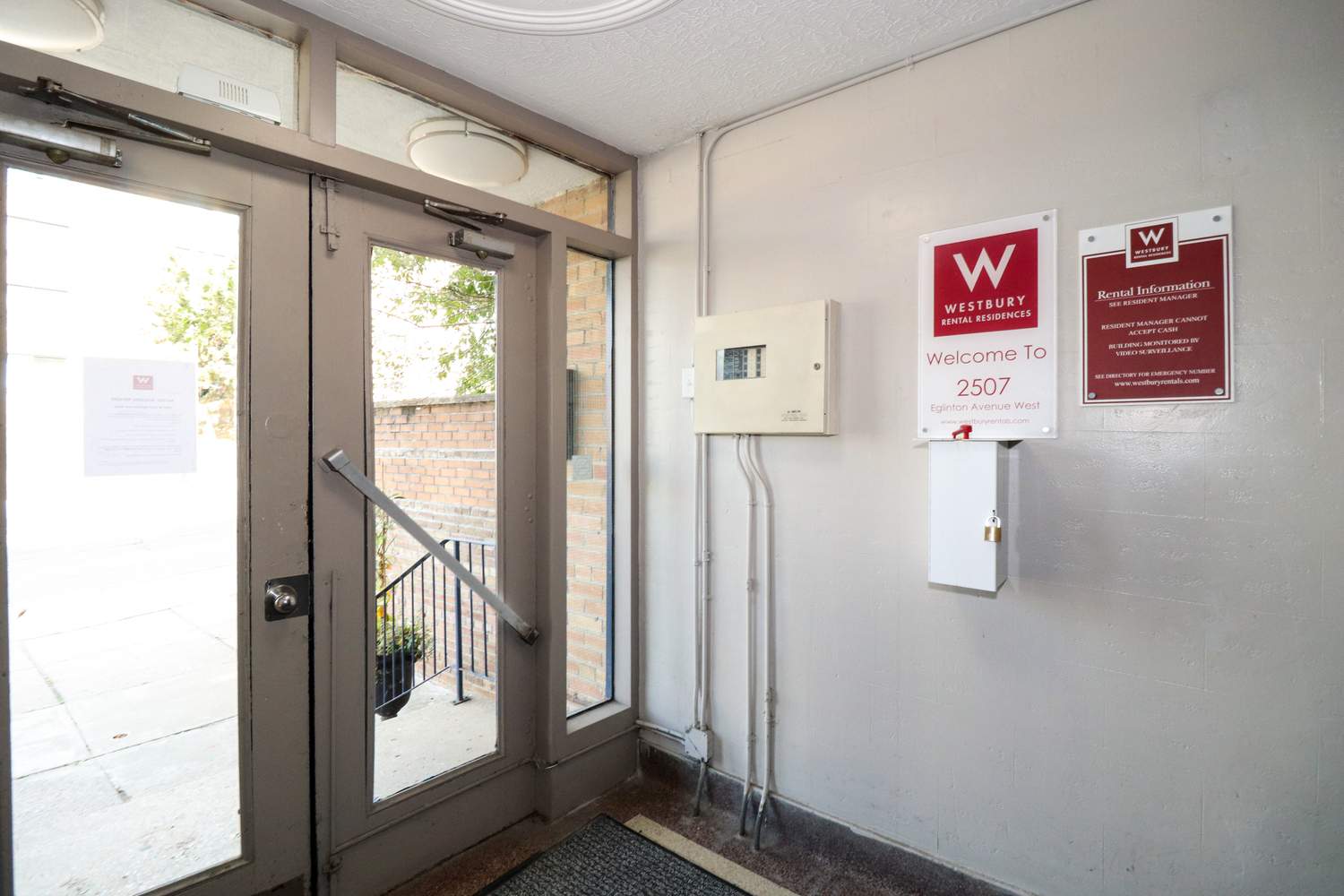 2507 & 2515 Eglinton Avenue West, Toronto - Photo 5