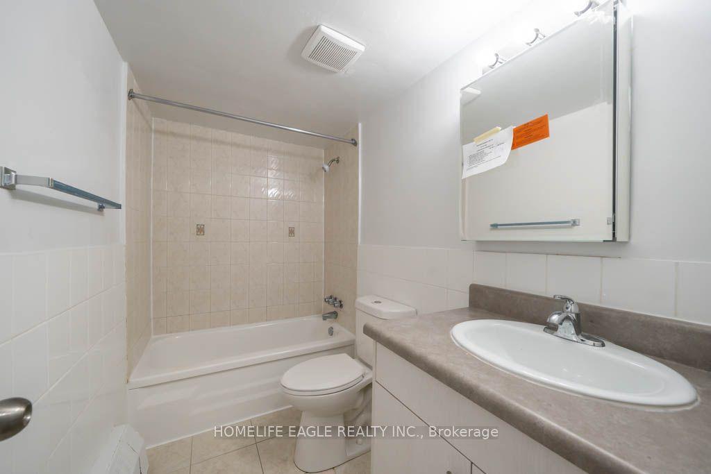 5 Glamorgan Avenue, Toronto - Photo 24