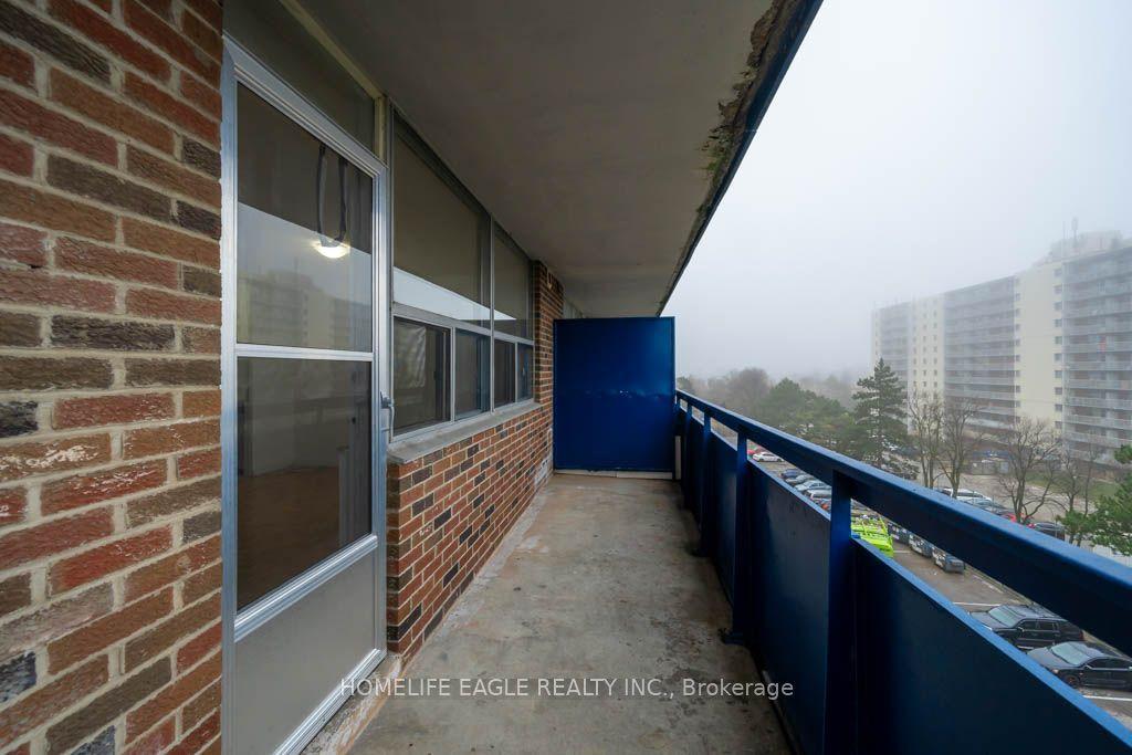 5 Glamorgan Avenue, Toronto - Photo 27