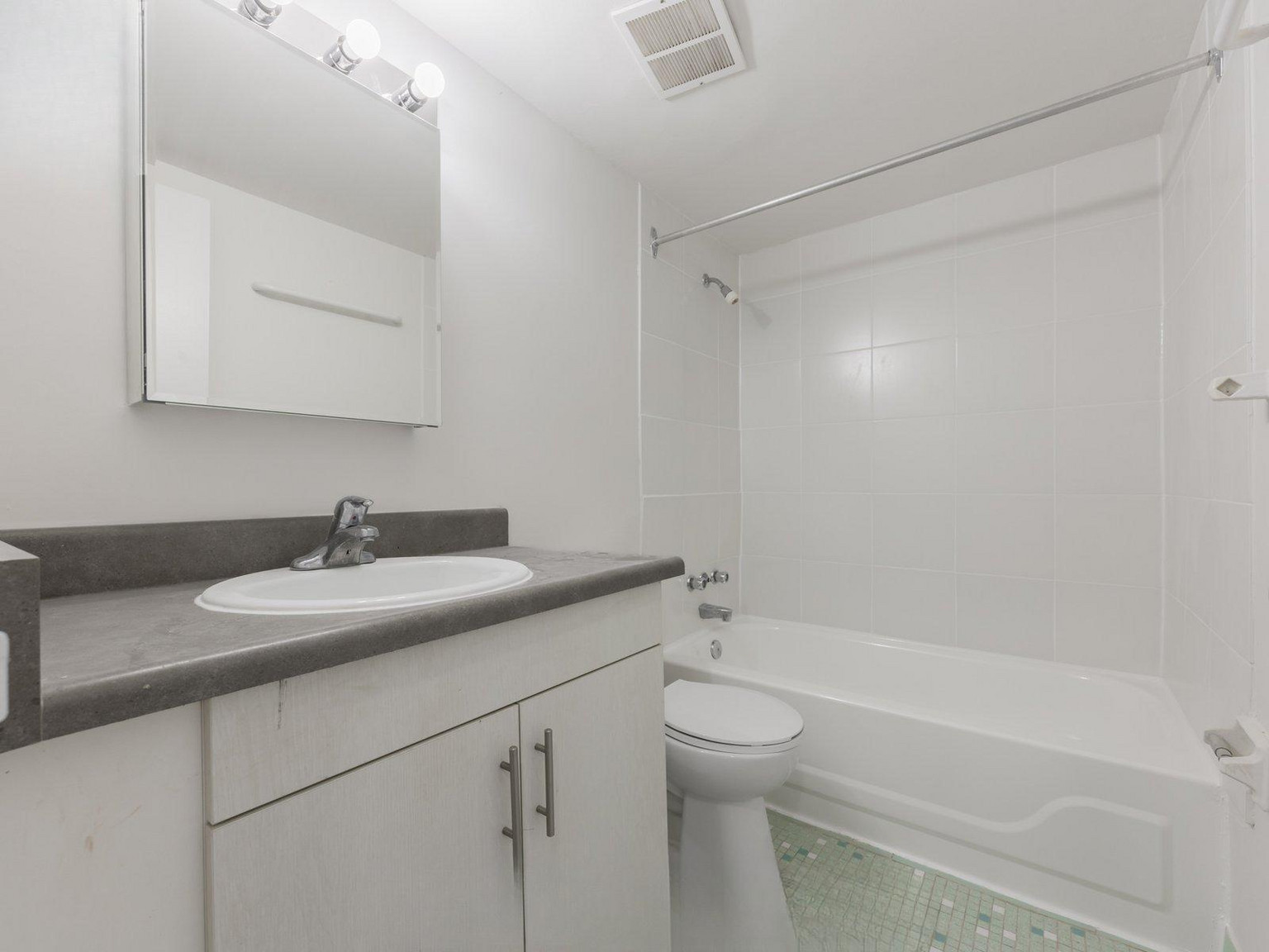 1385 Midland Avenue, Toronto - Photo 14