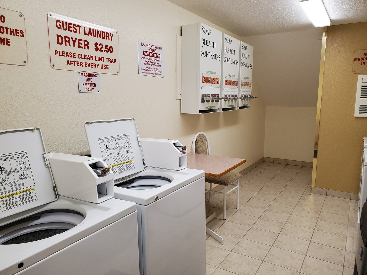 Western Budget Long Stay - Photo 26