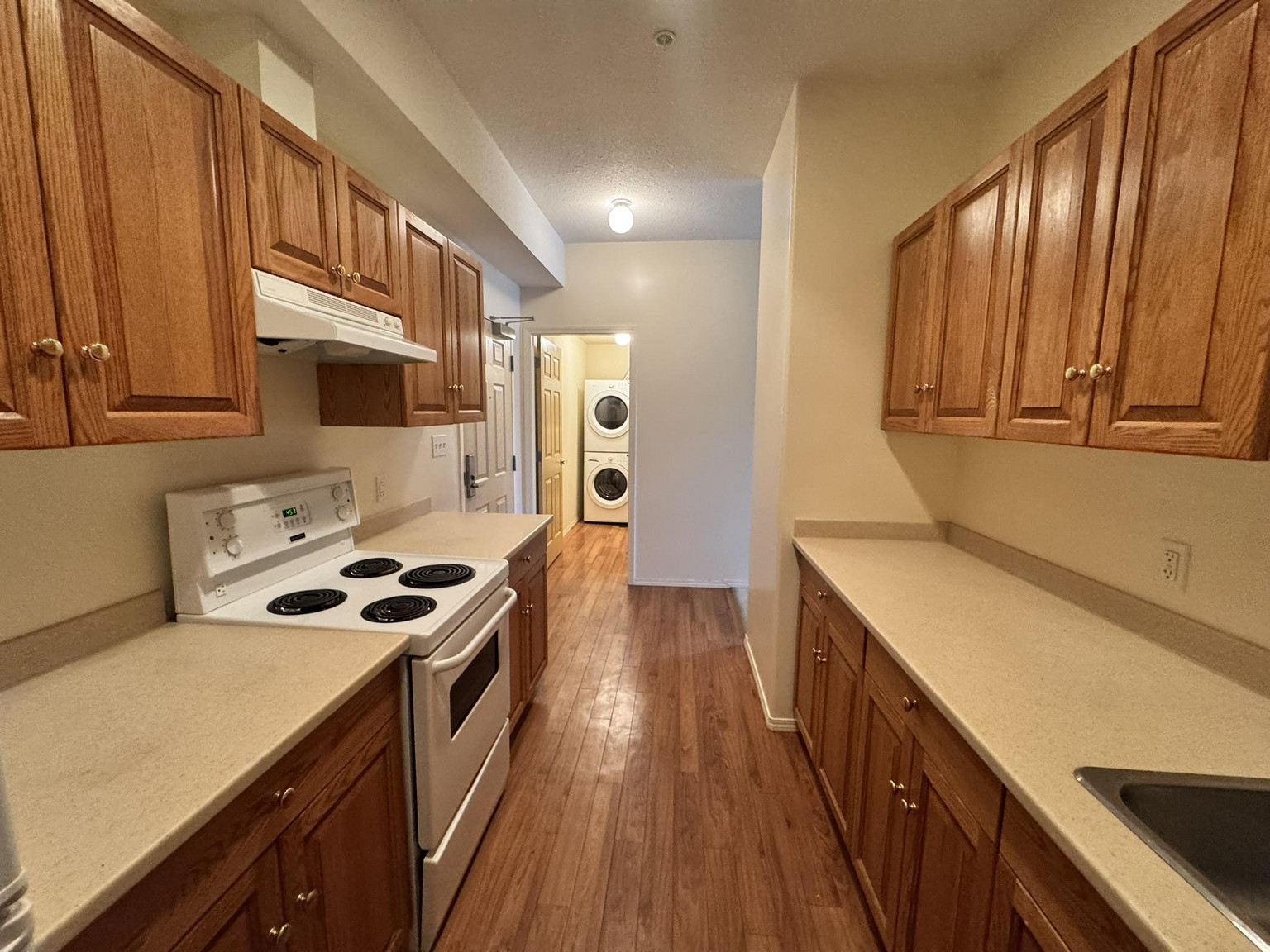 New Imperial Suites - Photo 9