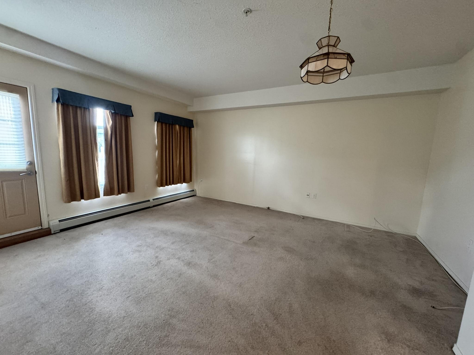 New Imperial Suites - Photo 11