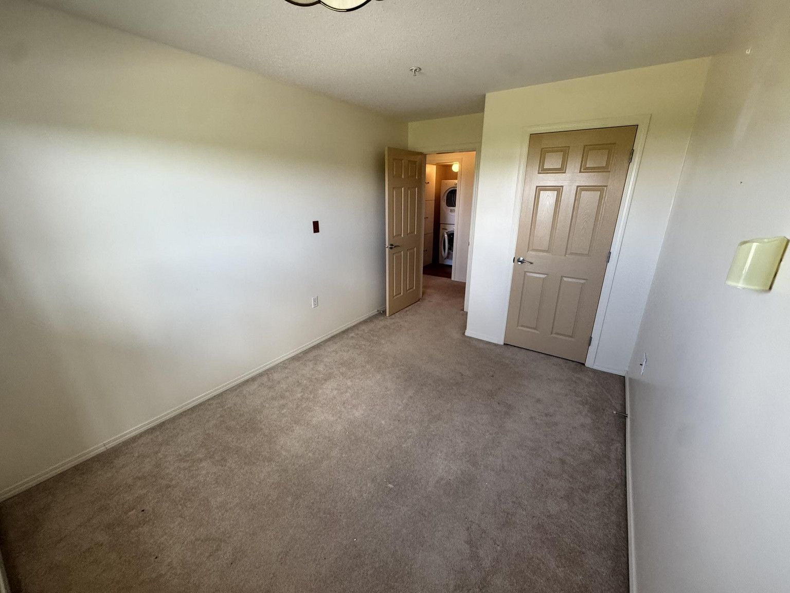 New Imperial Suites - Photo 26