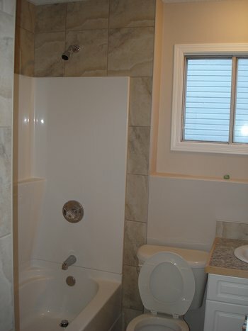 2 Bedroom Lower Suite with Private Laundry - Photo 2
