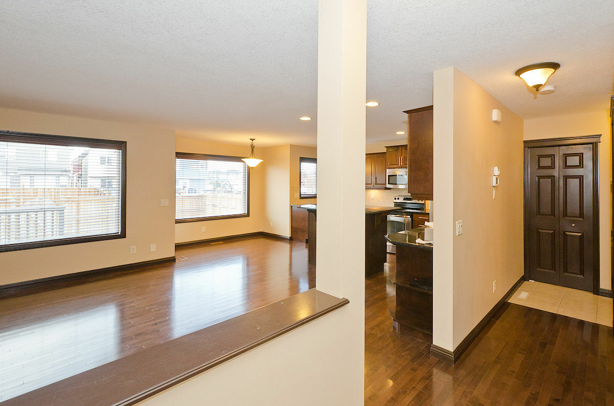 Attractively Designed 3 Bedroom + Bonus - Photo 4