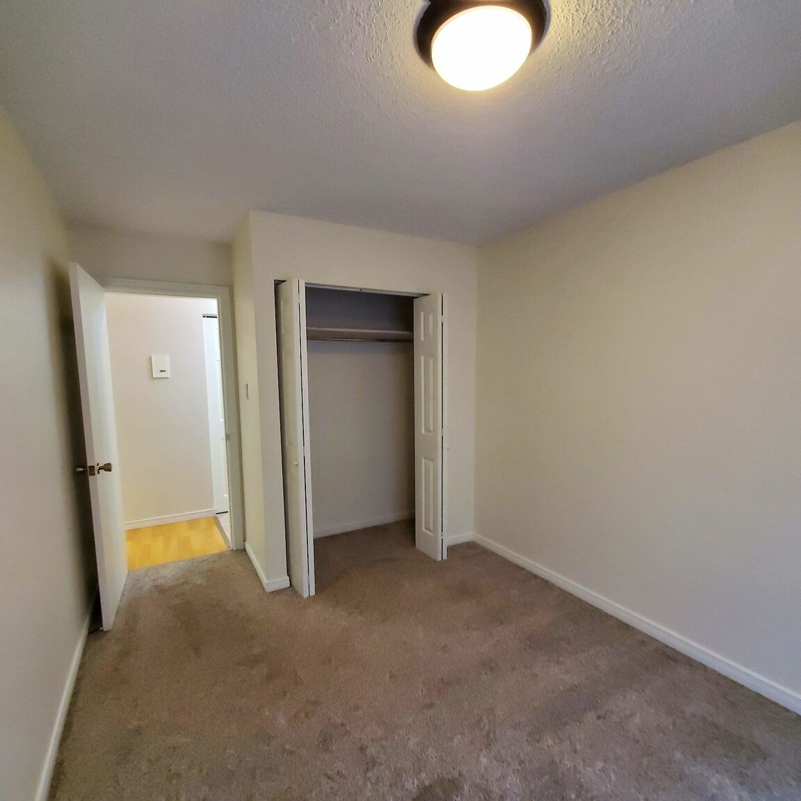 2 Bedroom Apartment : Unit #206 - Photo 6