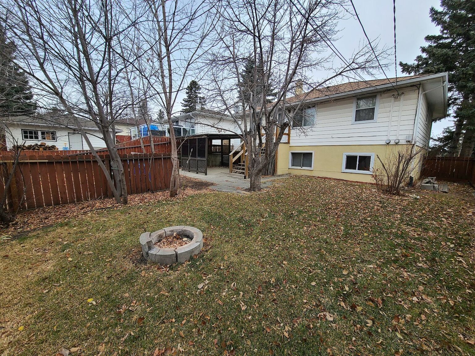Spacious 2-bed/1 bath basement unit w/separate entrance & laundry in Cambrian - Photo 21
