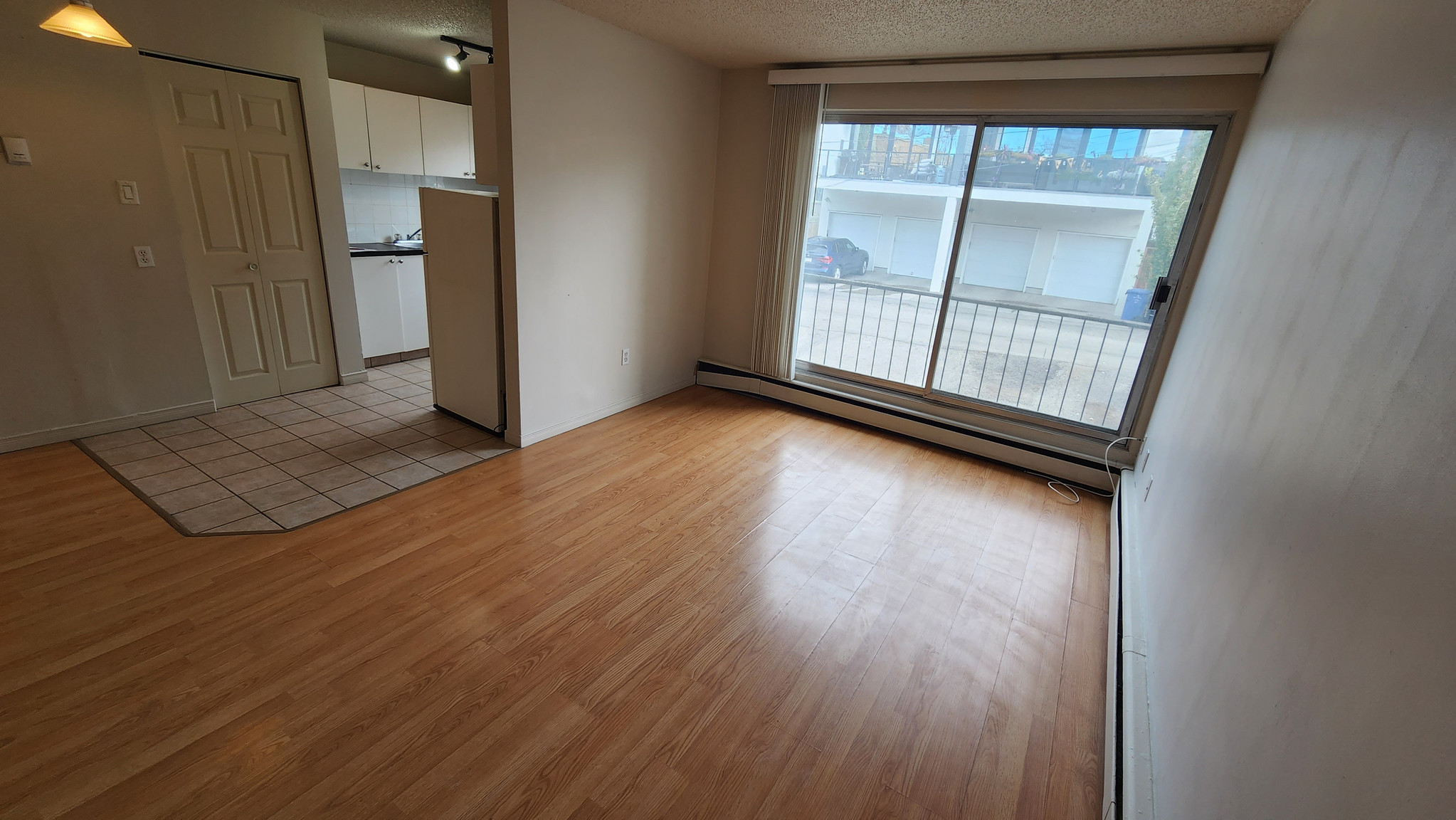 1 Bedroom Suite in Lower Mount Royal! Unit 204 - Photo 10