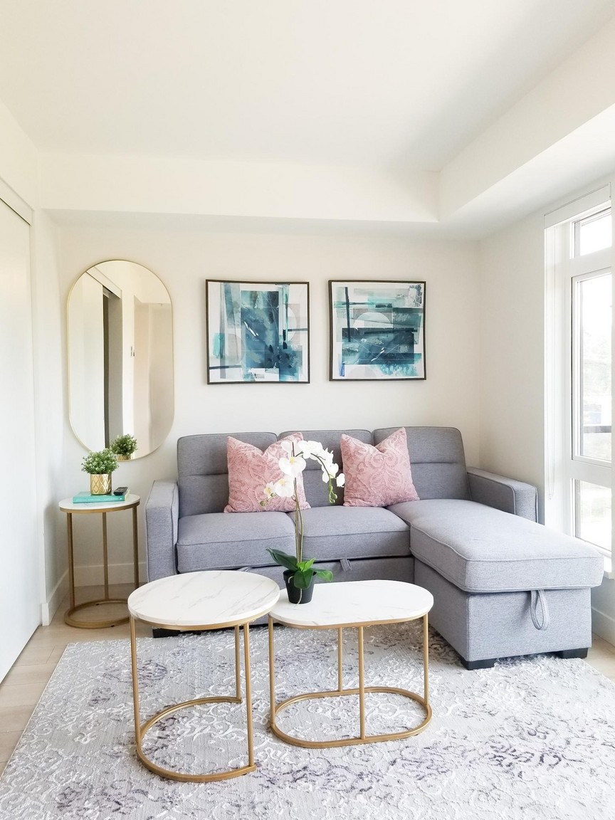 Fully Furnished - 1 Bed with Mountain Views, Laundry, Parking and Wifi Included. 90 Day Minimum.