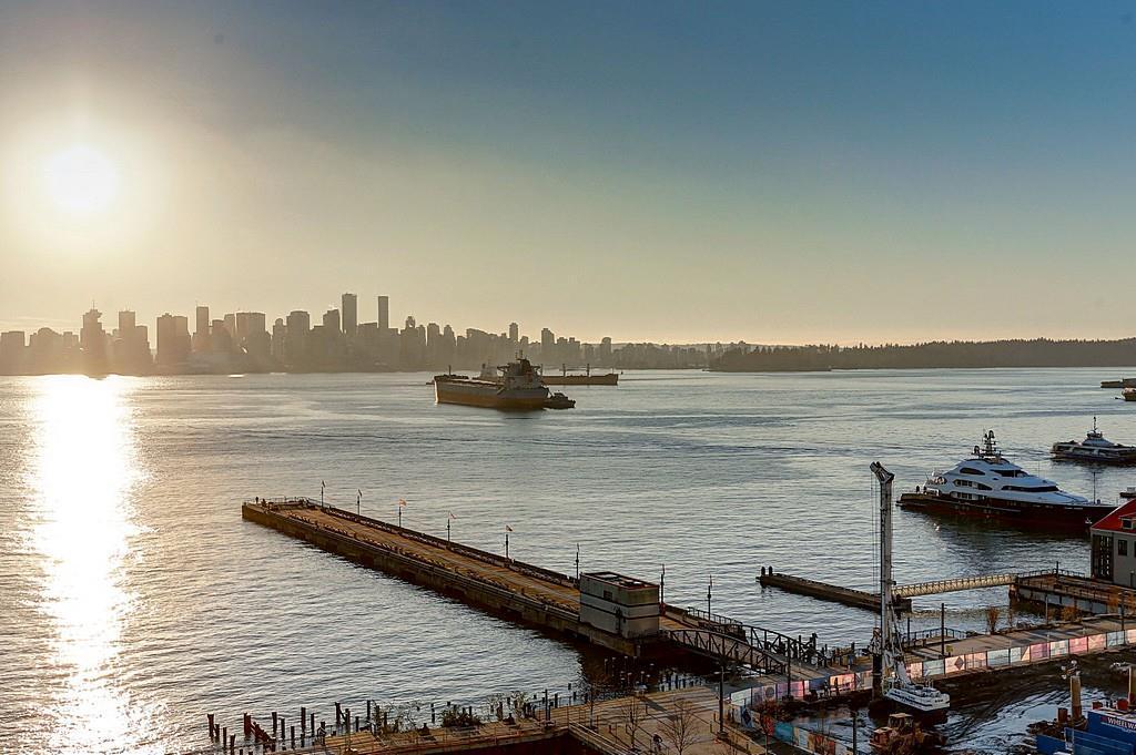 Fully Furnished- Lower Lonsdale in North Vancouver - Photo 25