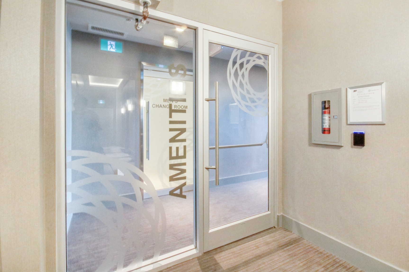 Fully Furnished - Centreview in North Vancouver - Photo 16