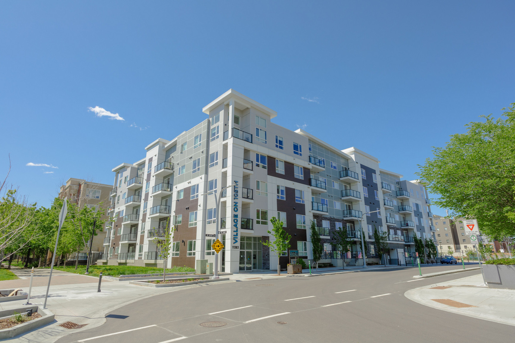Village on 105th - Photo 2
