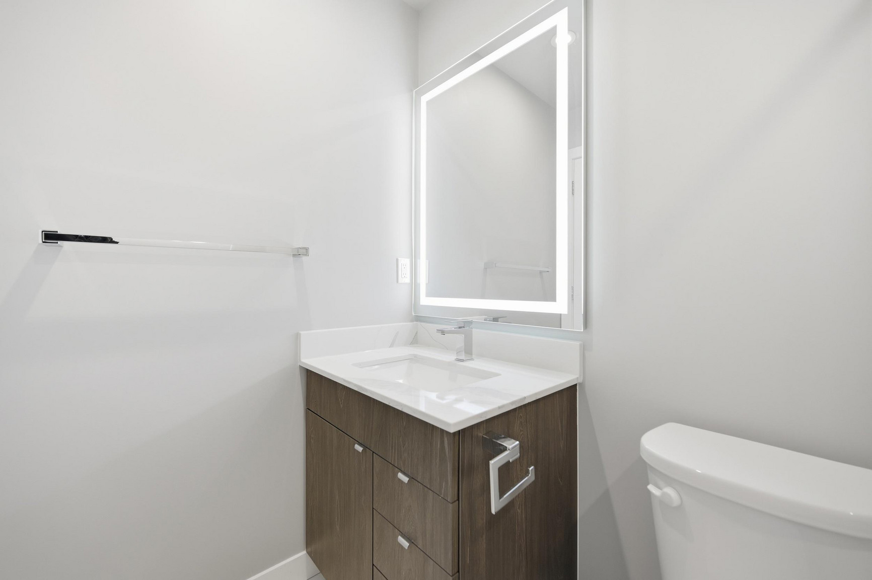 West Garneau - Photo 125