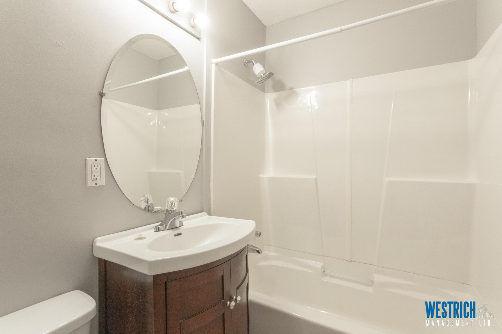 8715 117 Street Northwest - Photo 5