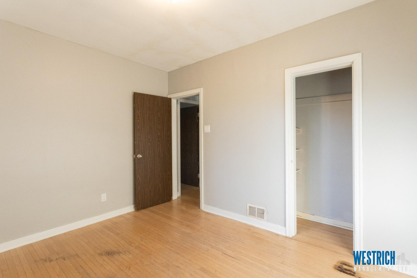 8715 117 Street Northwest - Photo 11