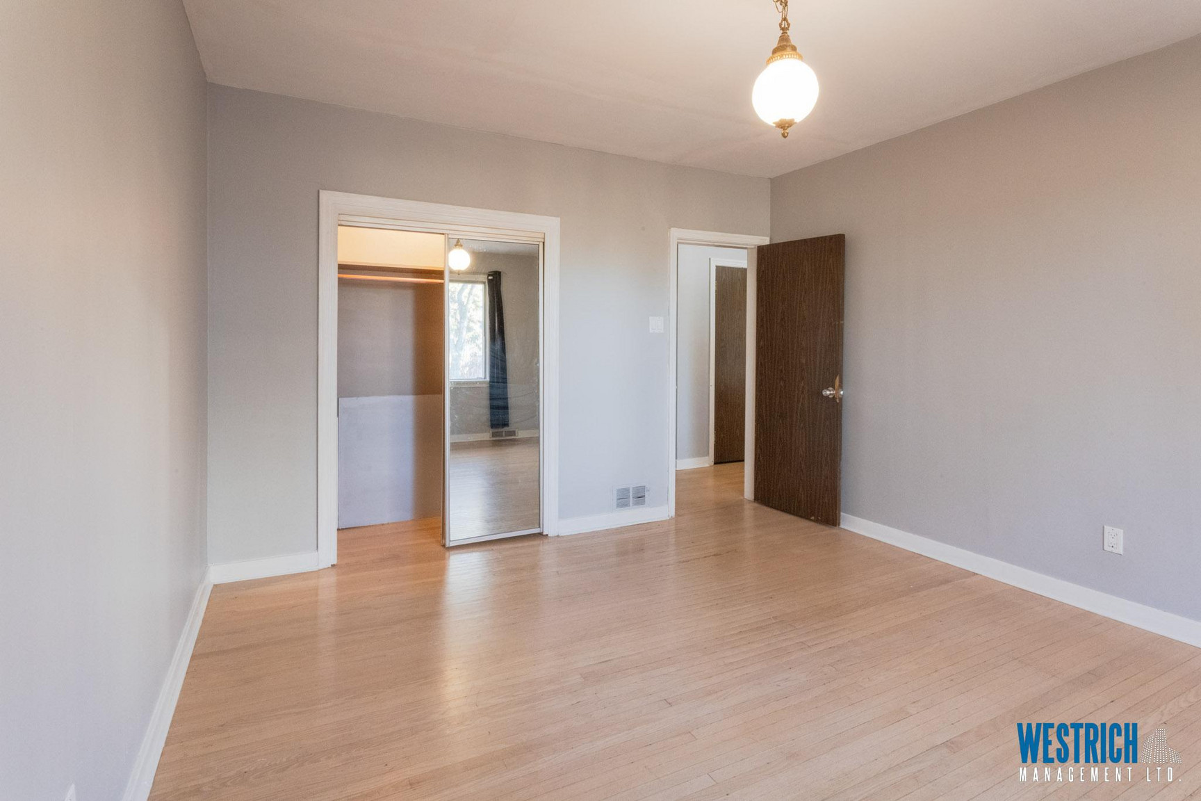 8715 117 Street Northwest - Photo 31