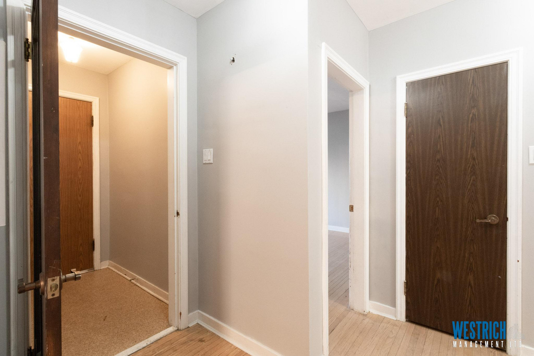 8715 117 Street Northwest - Photo 34