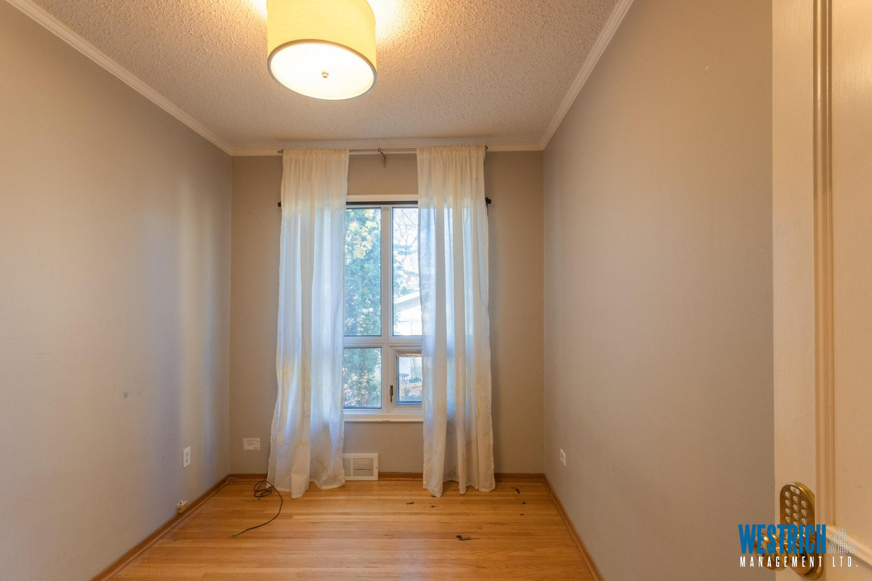 9218 116 St  - Photo 40