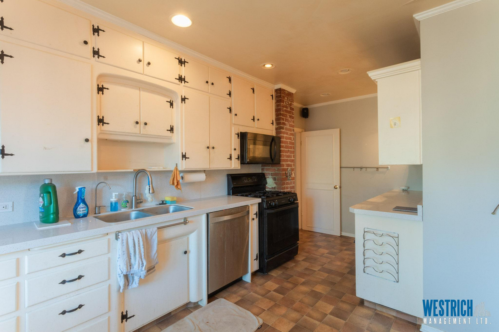 9218 116 St  - Photo 30