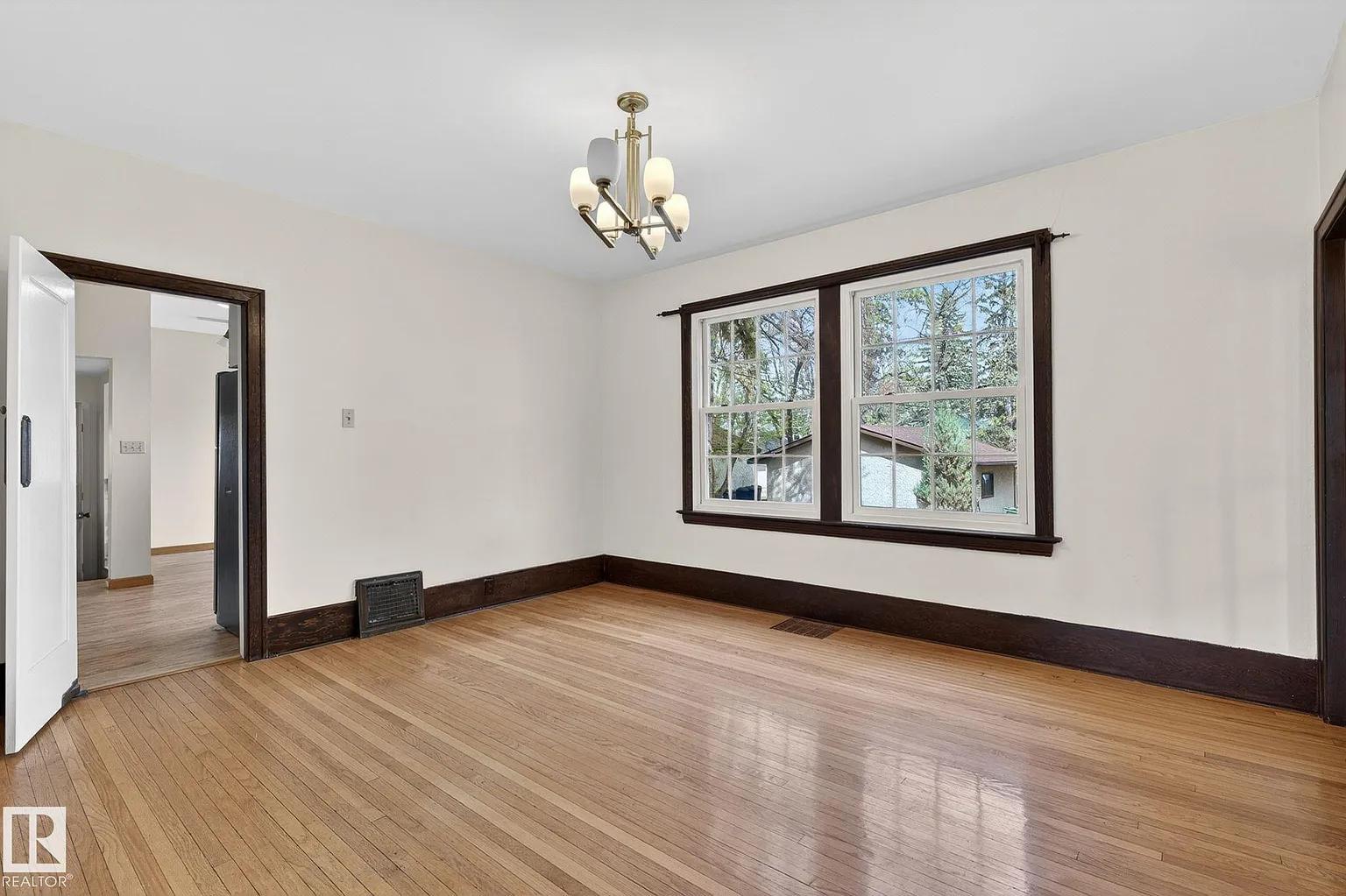 11608 Edinboro Rd NW - Photo 2