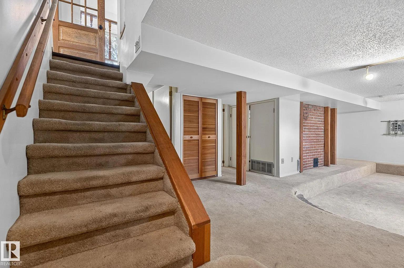 11608 Edinboro Rd NW - Photo 7