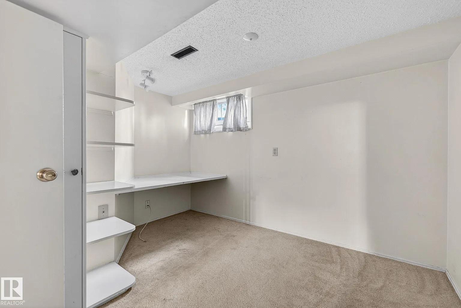 11608 Edinboro Rd NW - Photo 23