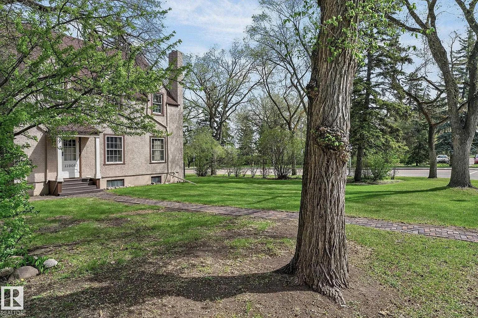 11608 Edinboro Rd NW - Photo 47