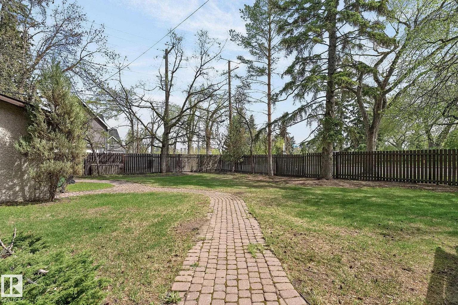 11608 Edinboro Rd NW - Photo 49