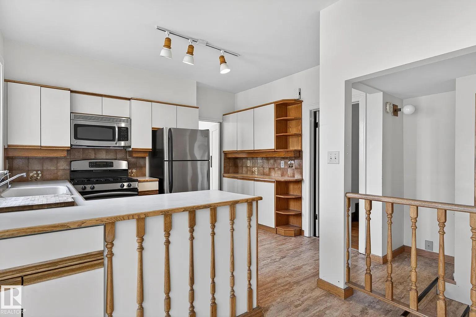 11608 Edinboro Rd NW - Photo 55