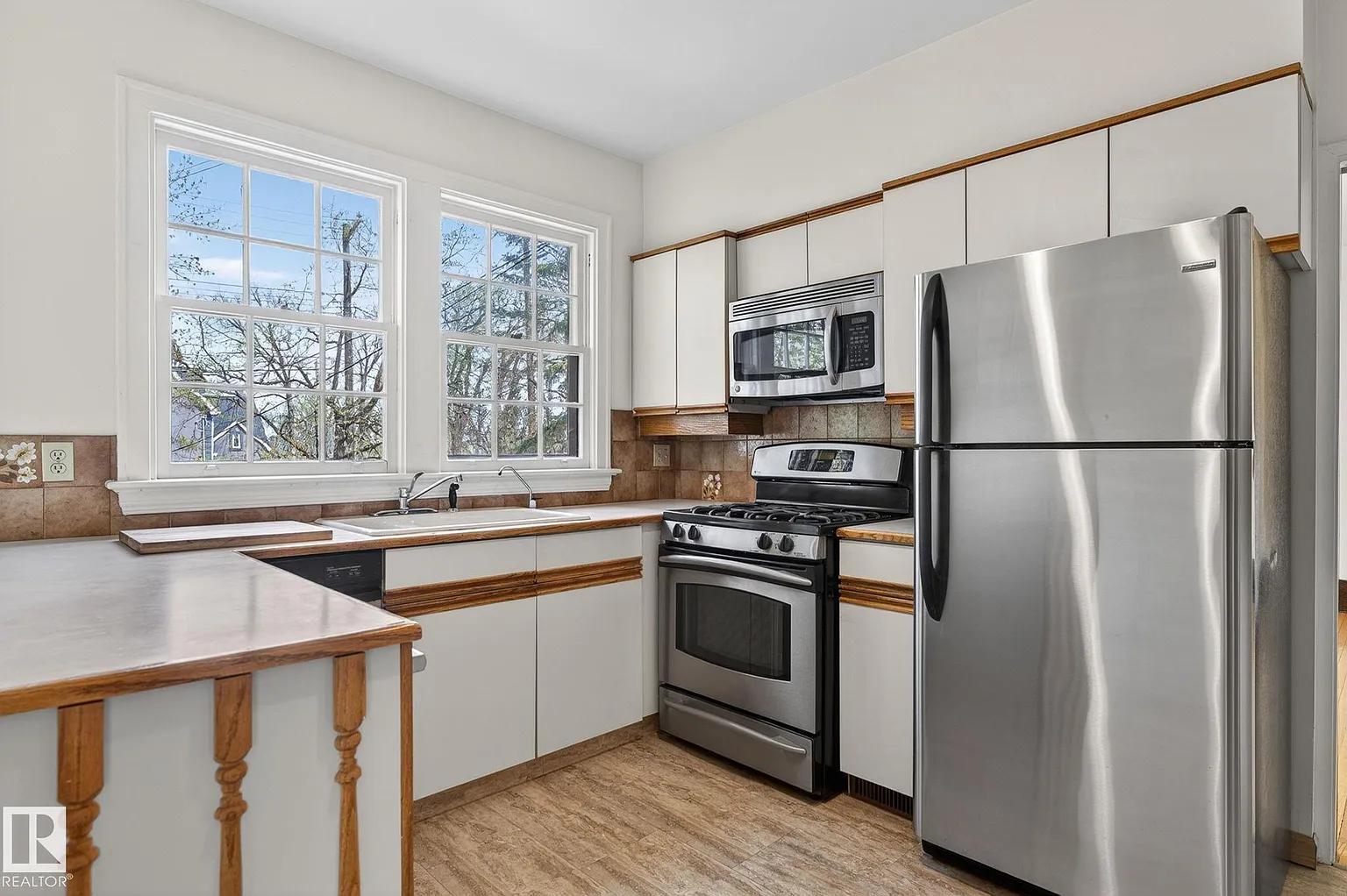 11608 Edinboro Rd NW - Photo 81