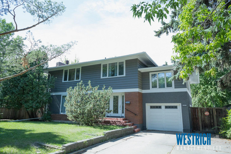 9240 116 Street Northwest