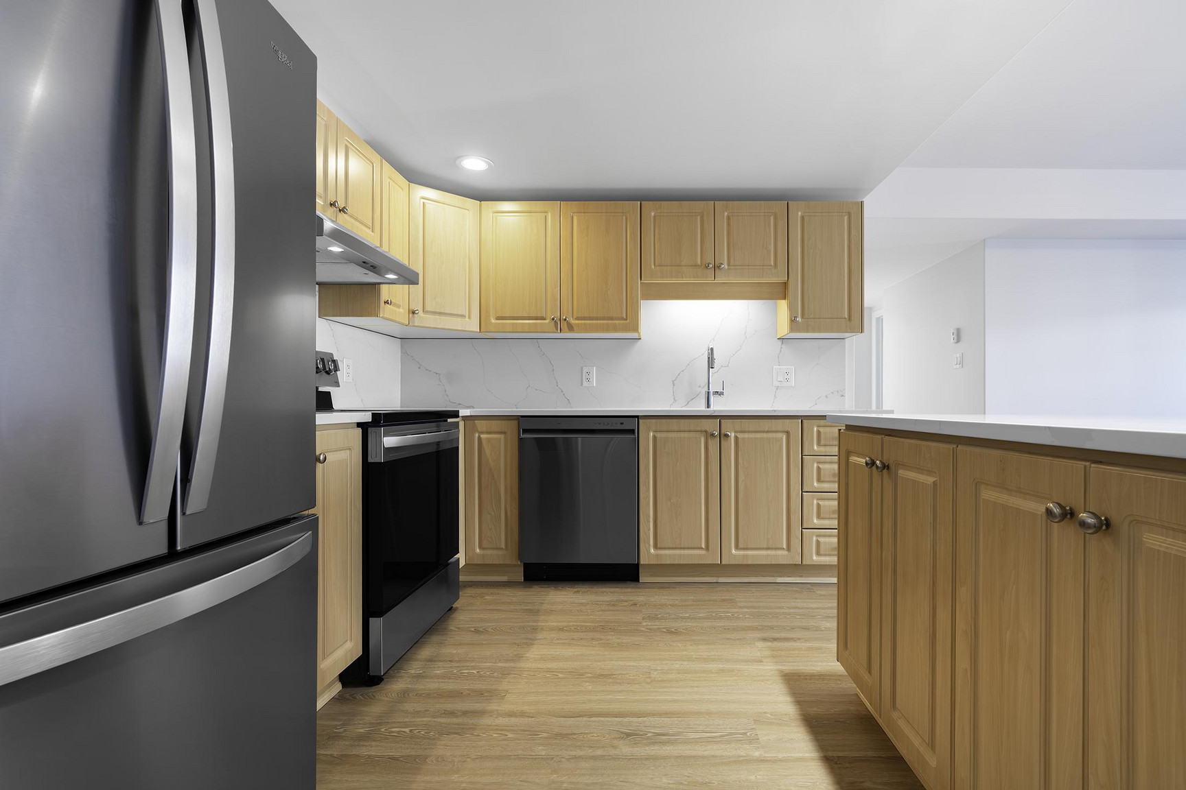 Summer Crest Apartments - Photo 2