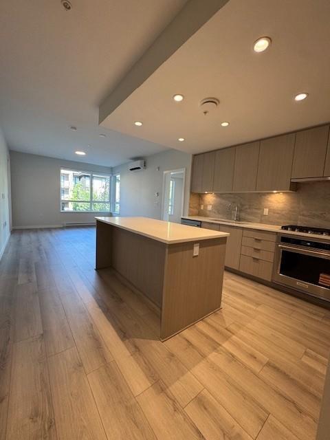 Skylark 203 - Photo 3