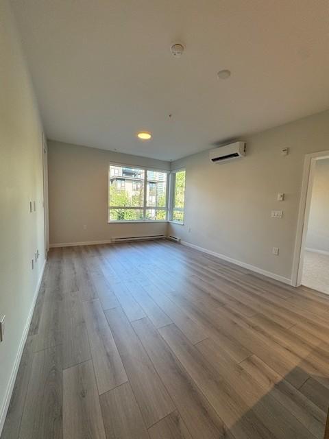 Skylark 203 - Photo 17