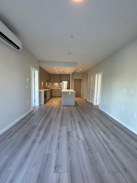 Skylark 203 - Photo 15