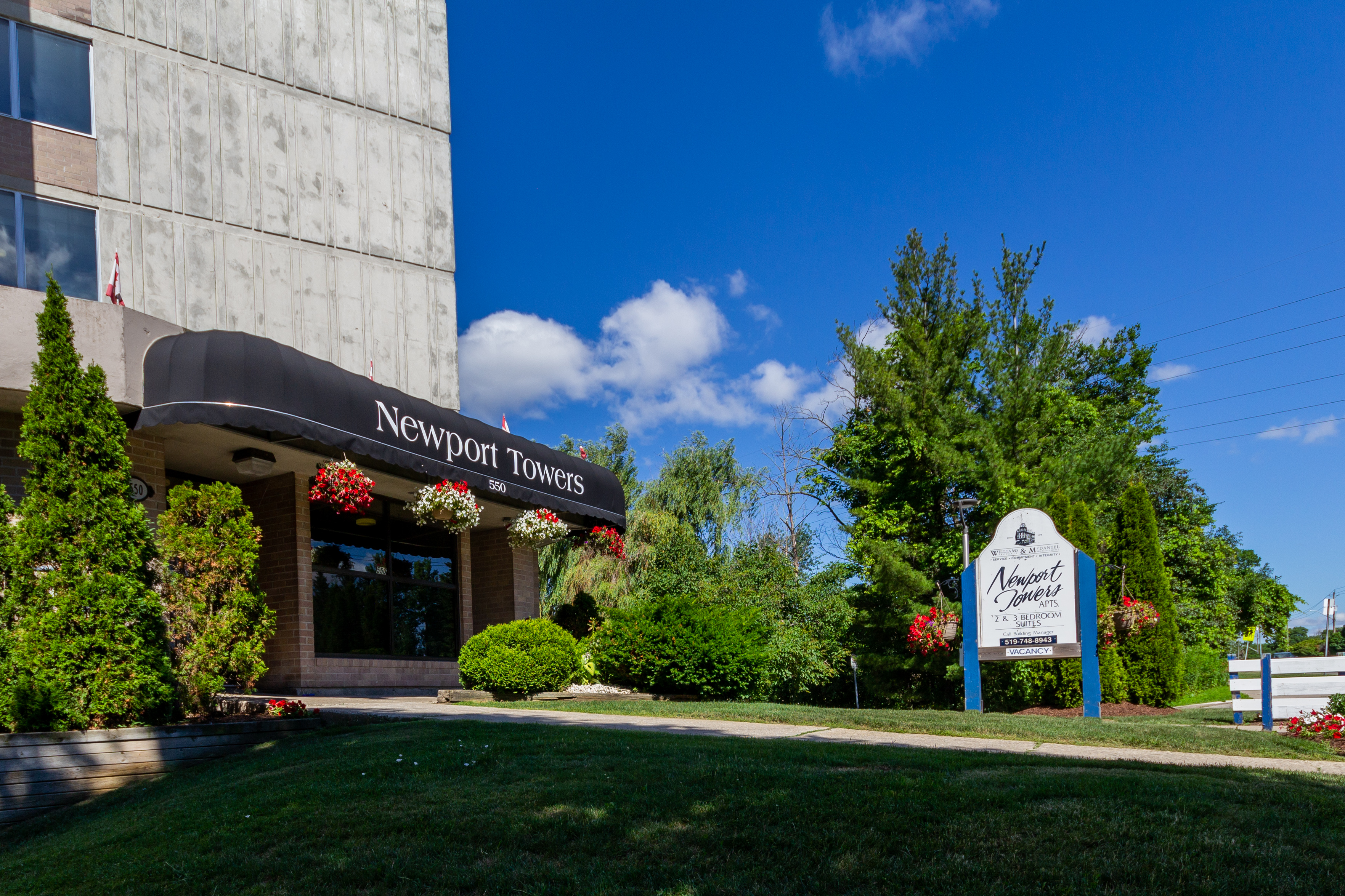 550 Strasburg Road, Kitchener, ON N2E 2G9 — photo 2