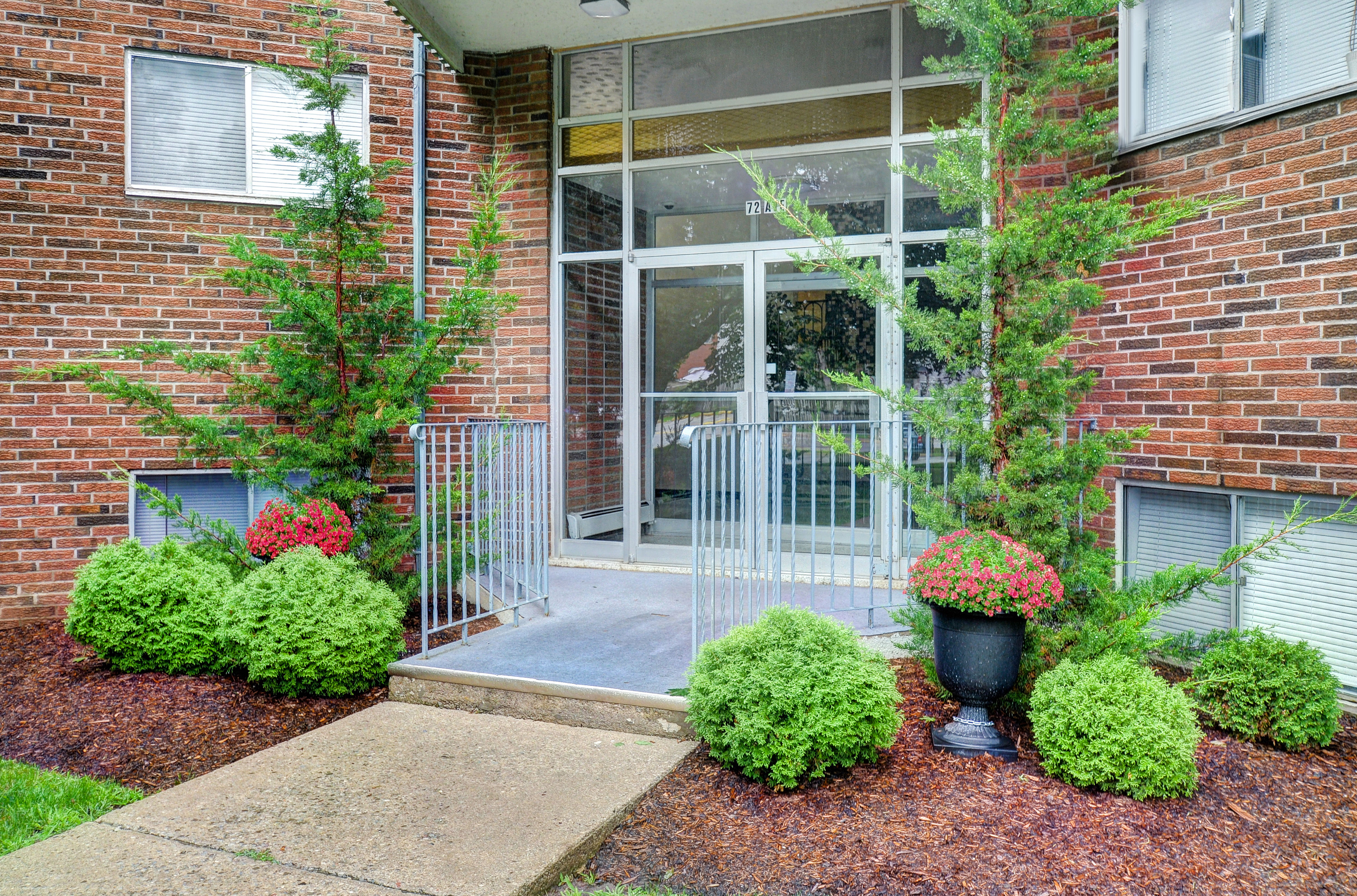72 Alison Avenue, Cambridge, ON N1R 1N2 — photo 2