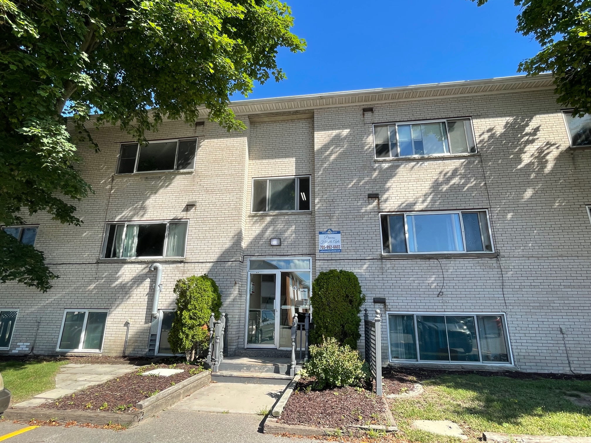 47 Princess Dr., Sault Ste. Marie, ON P6B3P4 — photo 1