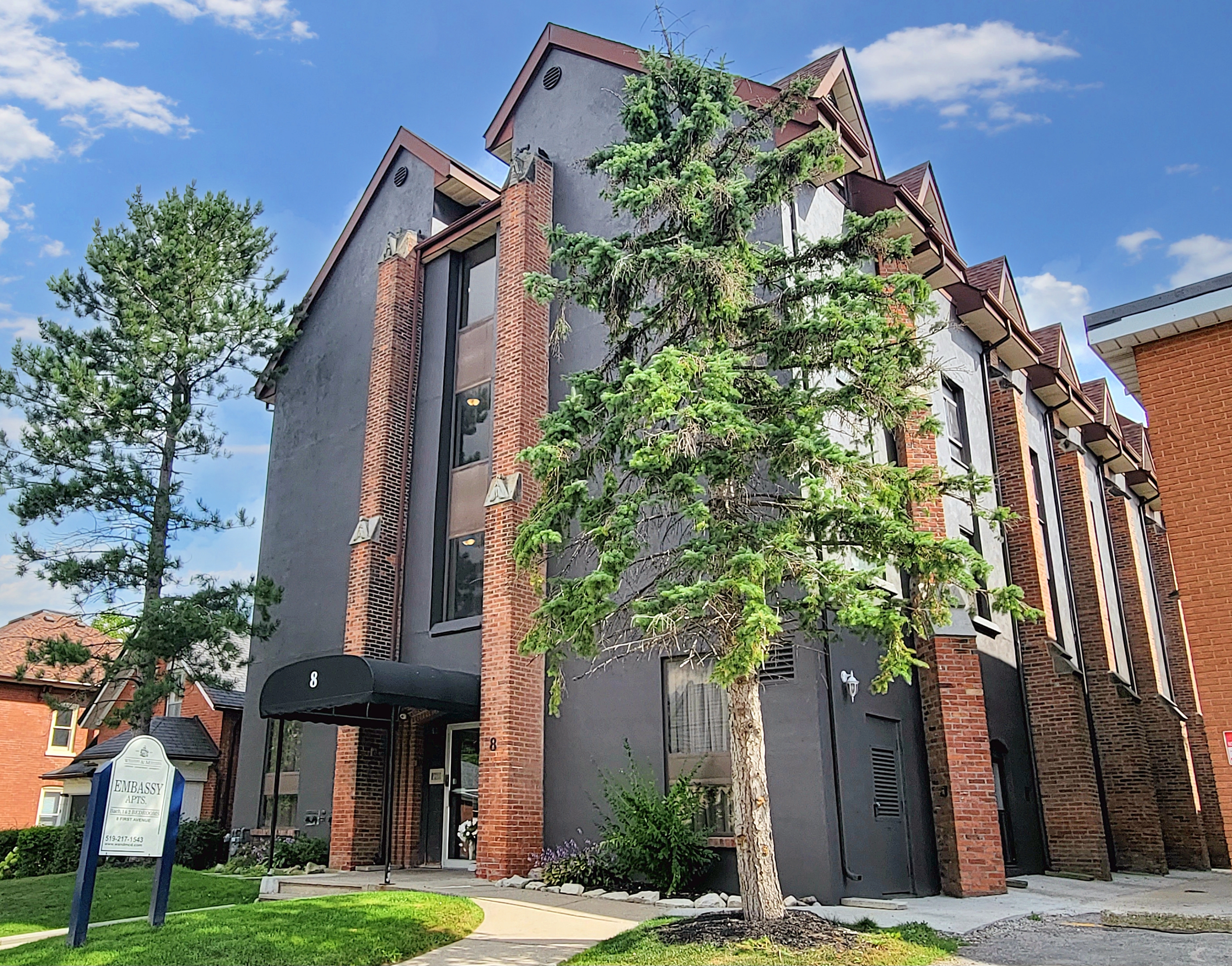 8 First Avenue, Orangeville, ON L9W 1H8 — photo 1