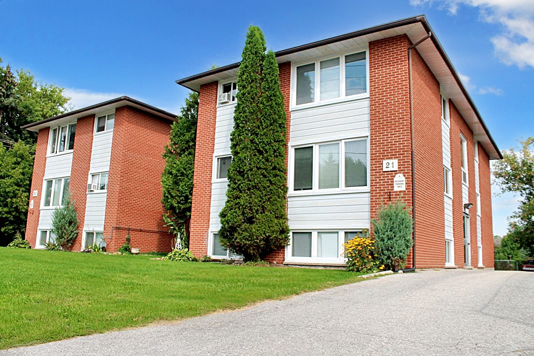 23 Snyder Avenue North, Elmira, ON N3B 2B2 — photo 1
