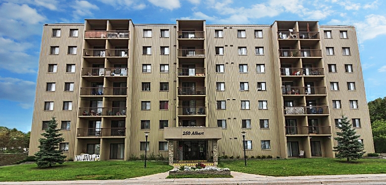 250 Albert Street East, Sault Ste. Marie, ON P6A 6P4 — photo 3