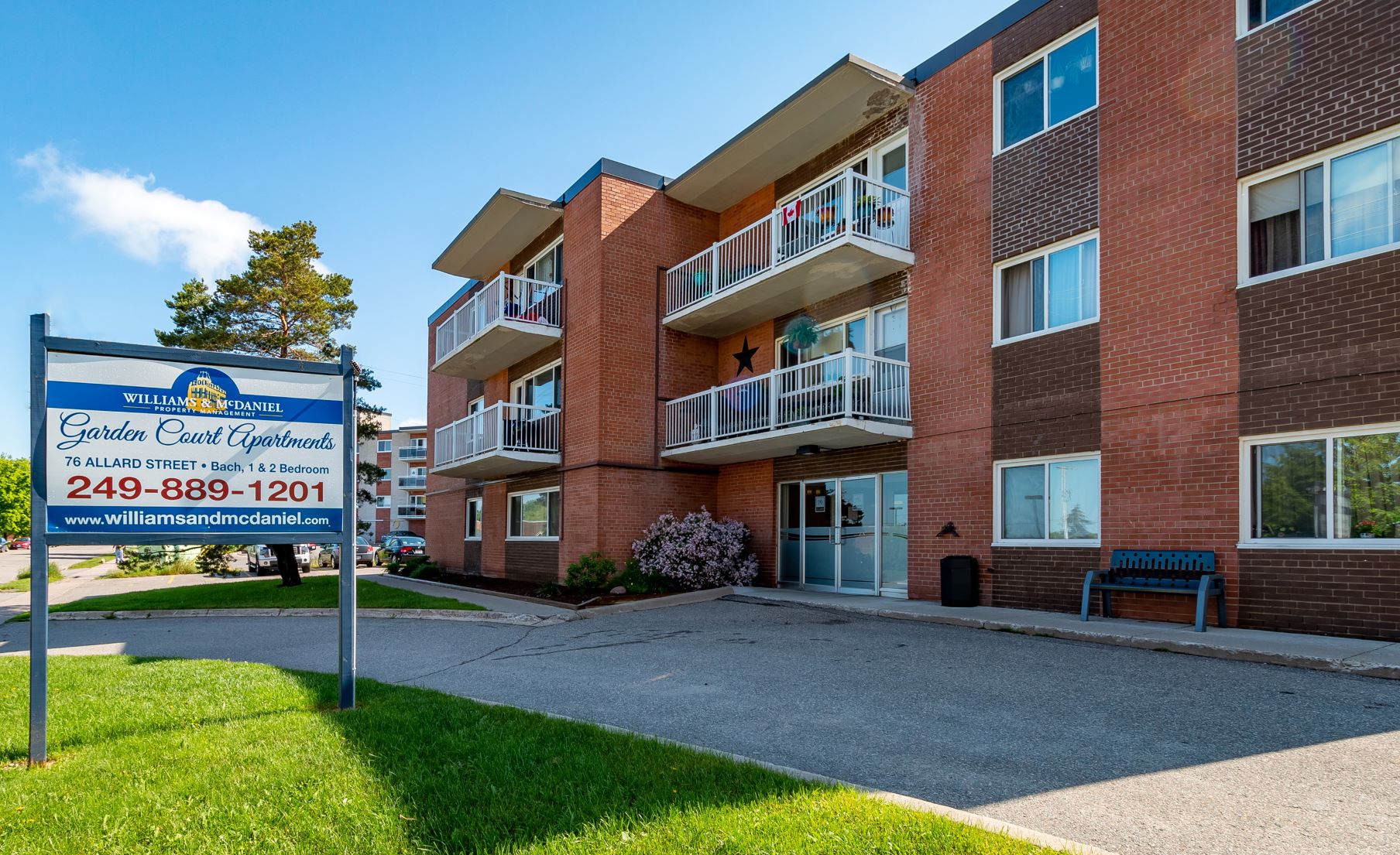 62, 76 & 721, 731 Allard & Pine Street, Sault Ste. Marie, ON P6B 5E8 — photo 1